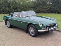 1972 MG B ROADSTER AUTOMATIC
