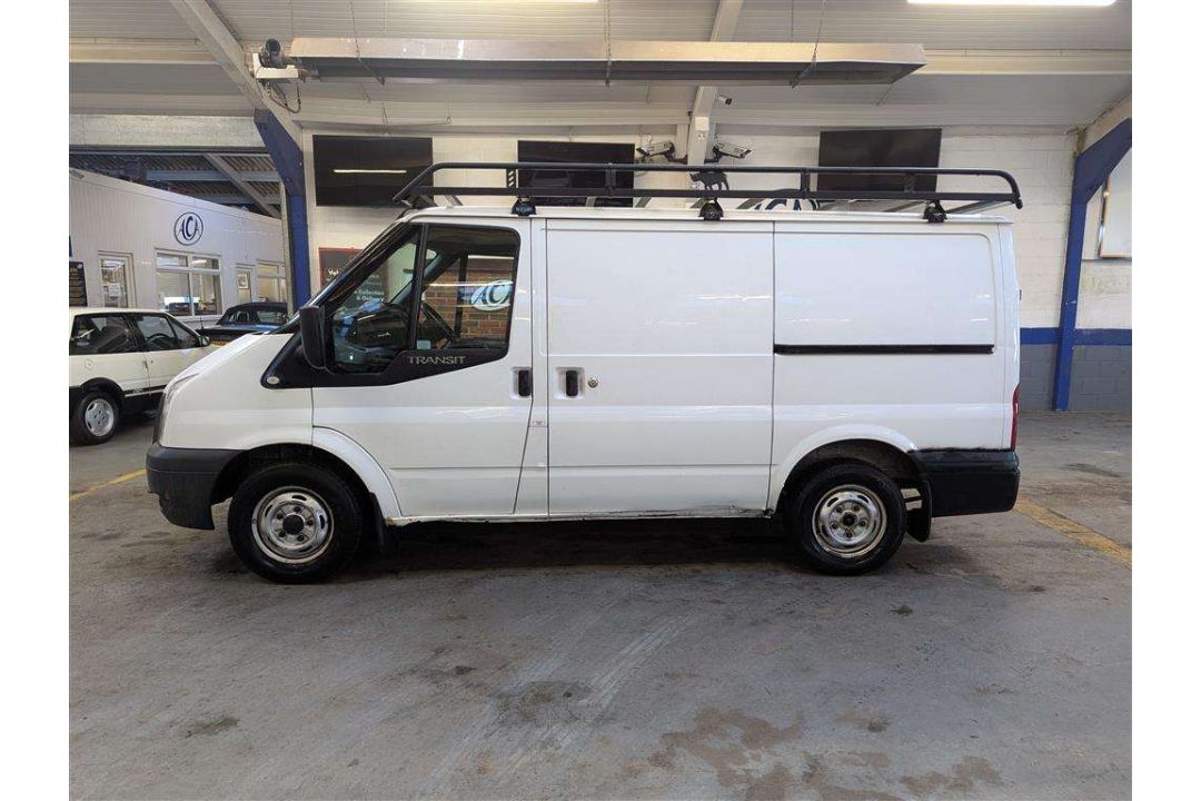 2013 FORD TRANSIT 100 T280 FWD - Image 2 of 26