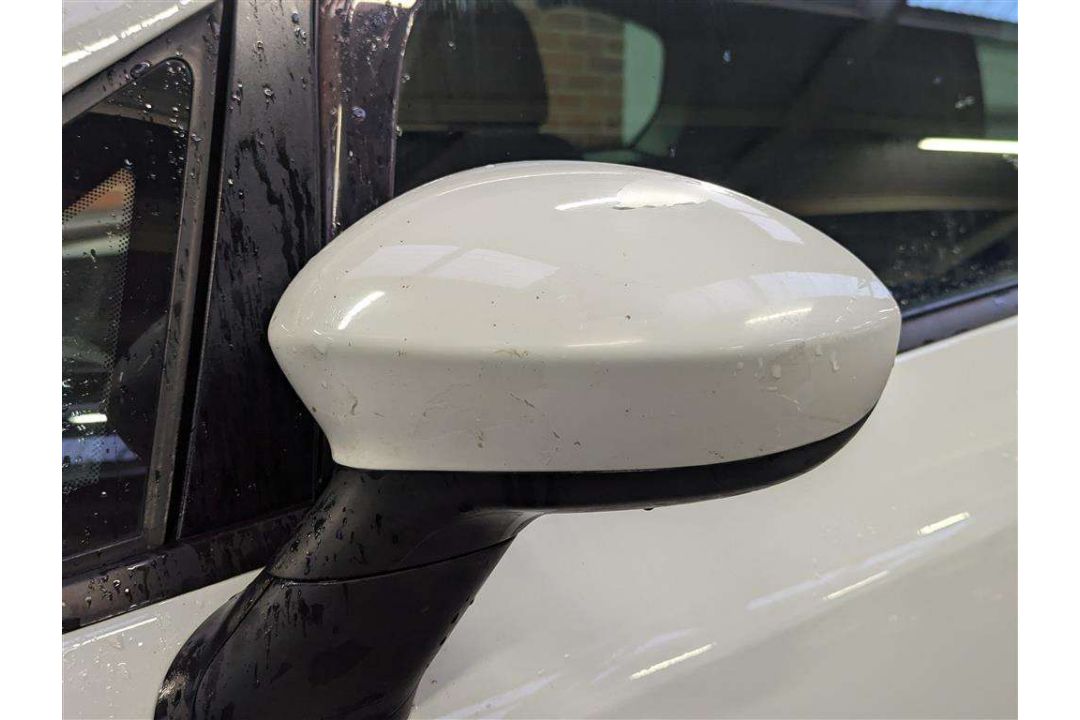 2011 FIAT PUNTO EVO SPORTING MULTIJ - Image 10 of 23