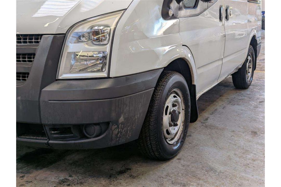 2013 FORD TRANSIT 100 T280 FWD - Image 12 of 26