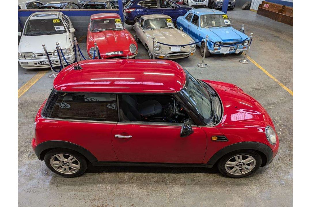 2012 MINI ONE D - Image 24 of 29