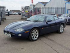 2003 JAGUAR XK8 COUPE AUTO