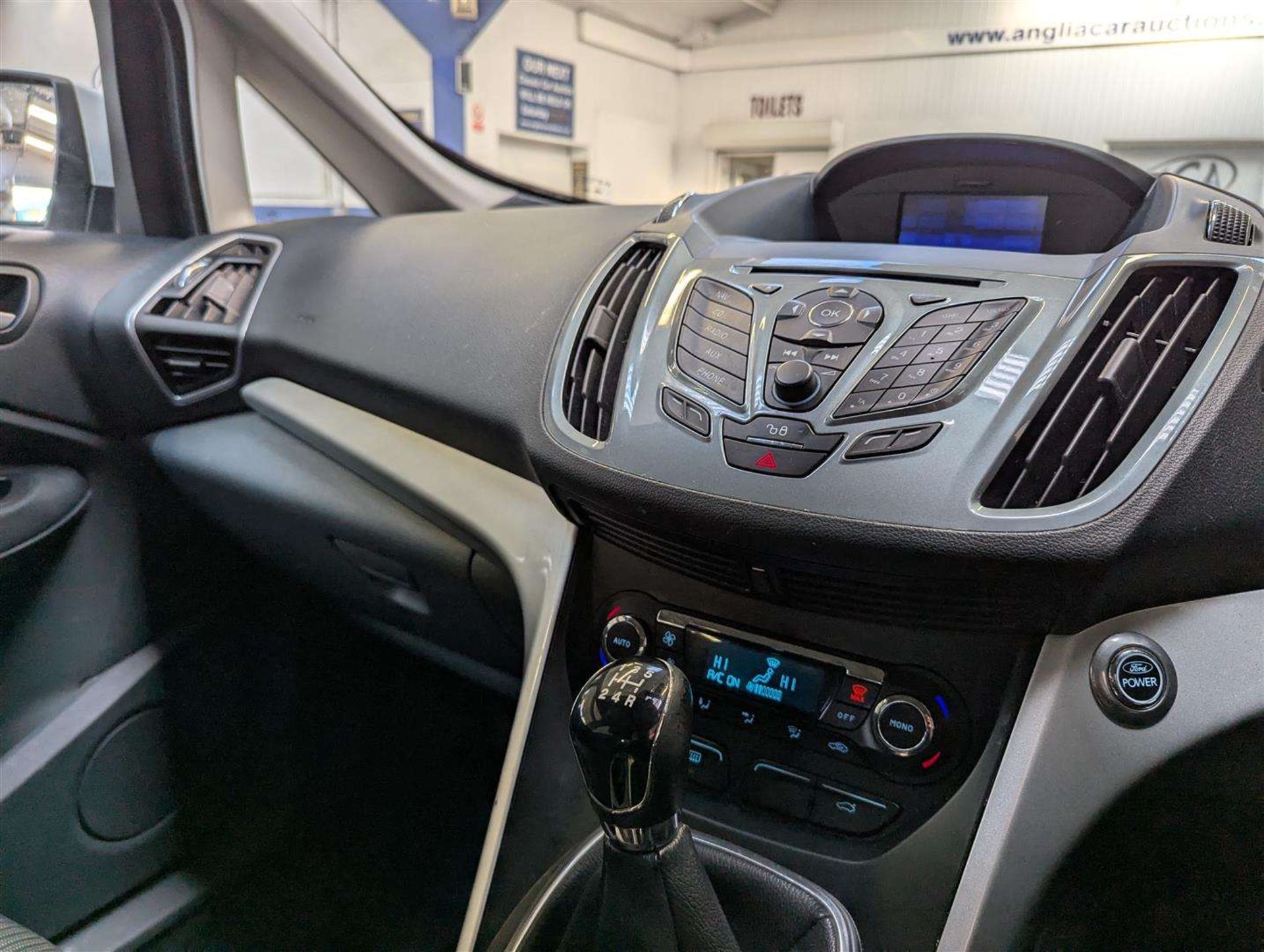 2011 FORD C-MAX TITANIUM - Image 25 of 28