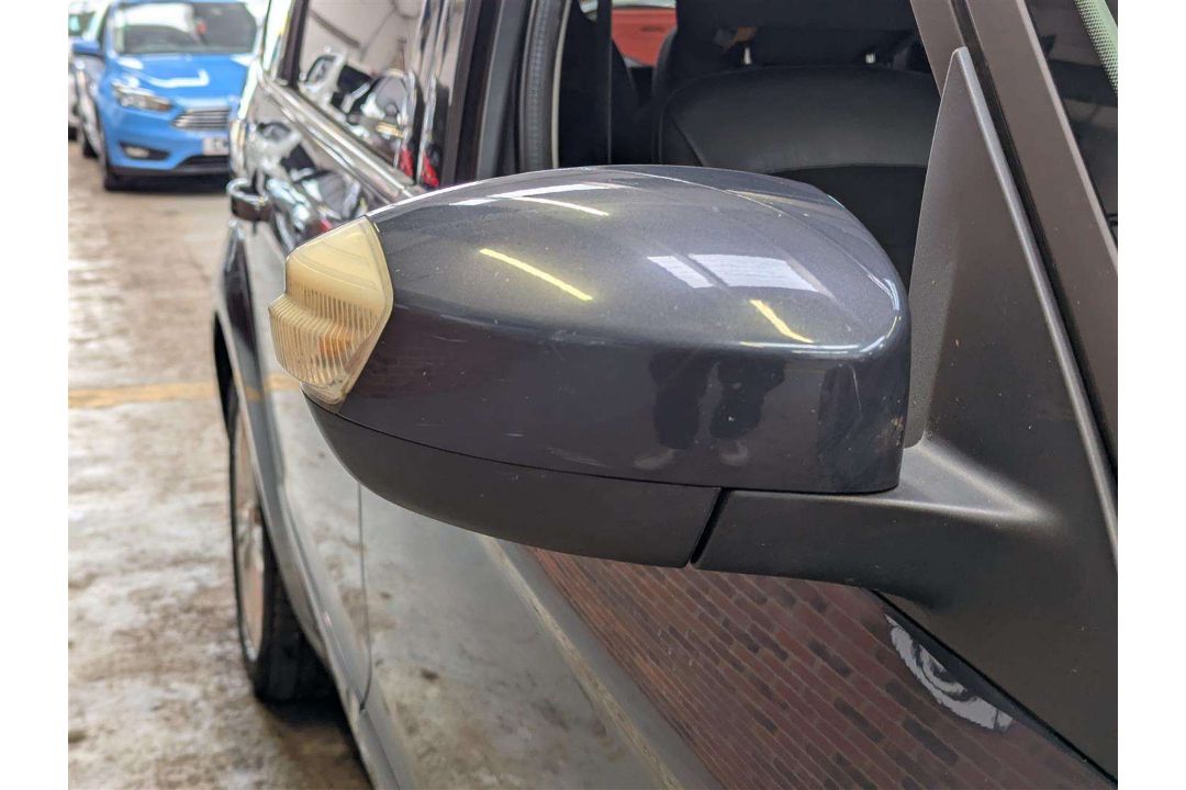 2011 FORD S-MAX TITANIUM TDCI AUTO - Image 17 of 28