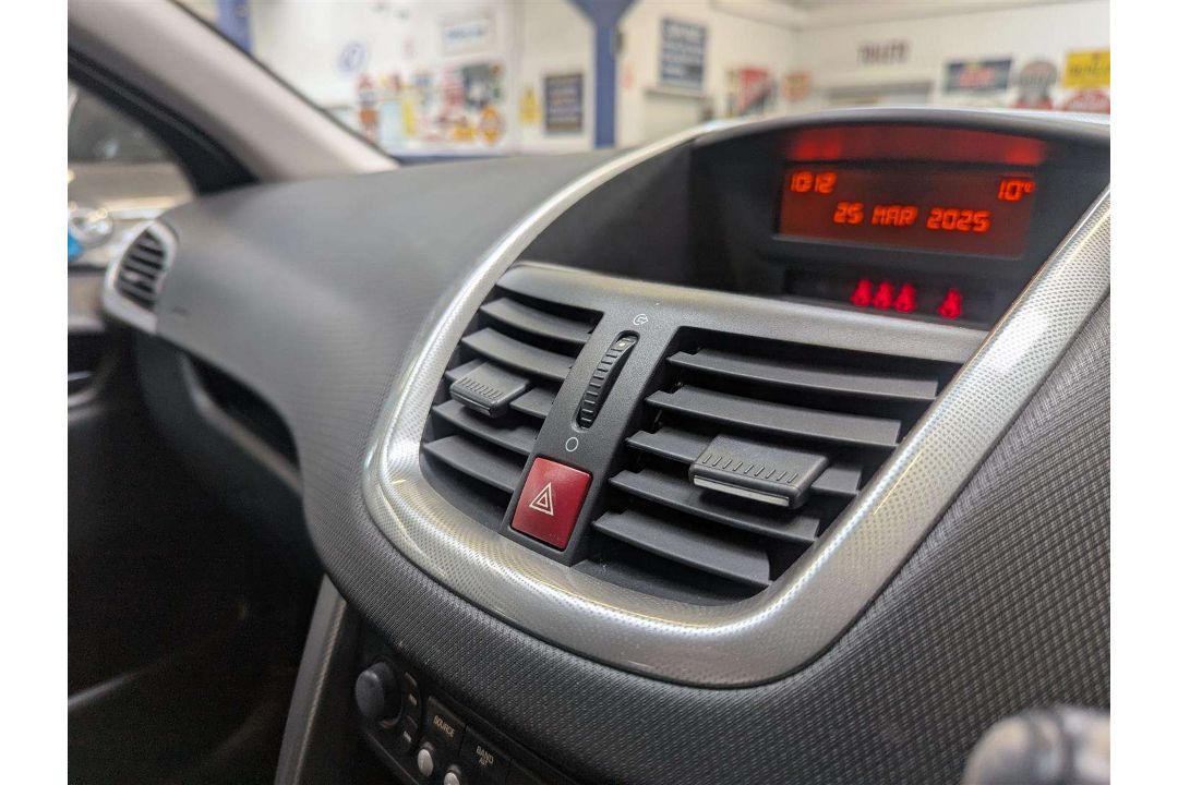 2009 PEUGEOT 207 SPORT HDI 110 - Image 25 of 26