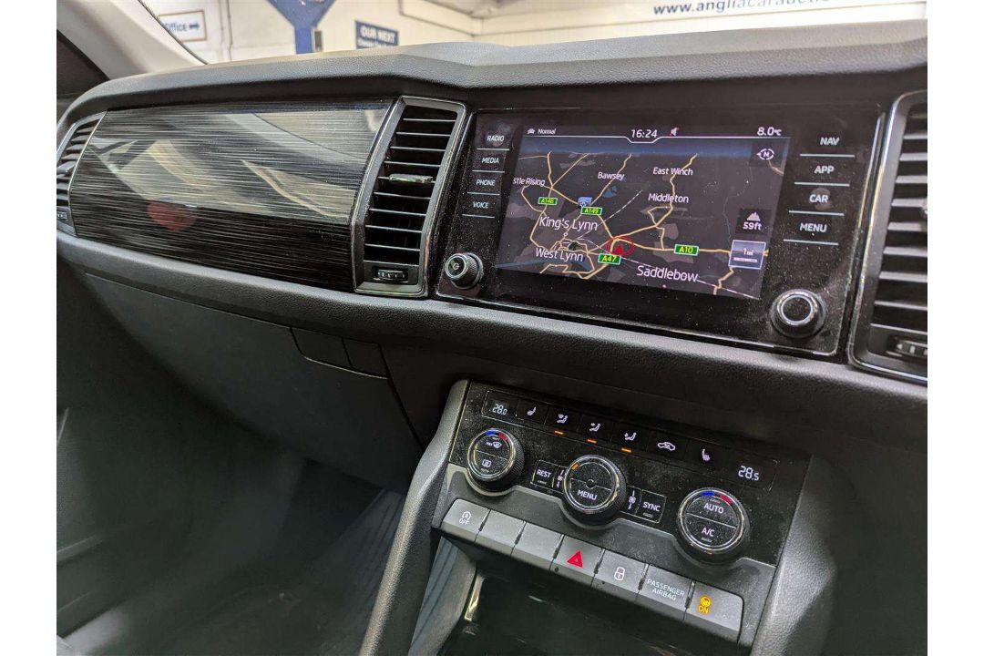 2017 SKODA KODIAQ SE L TDI SCR 4X4 S - Image 27 of 29