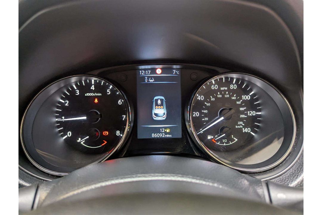 2015 NISSAN QASHQAI N-TEC + DIG-T - Image 27 of 28