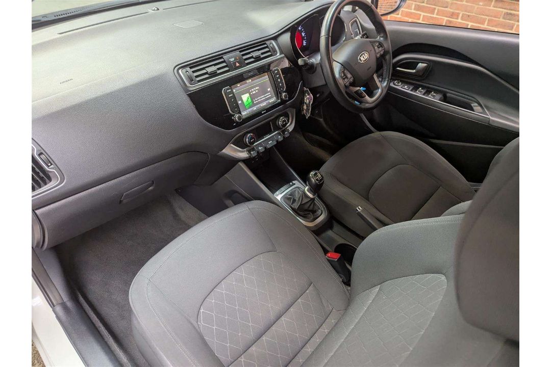 2015 KIA RIO 3 ISG - Image 12 of 24