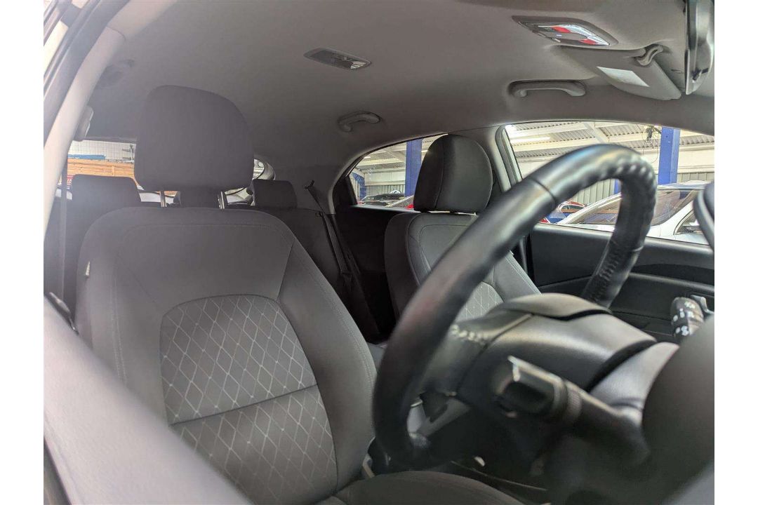 2015 KIA RIO 3 ISG - Image 17 of 24