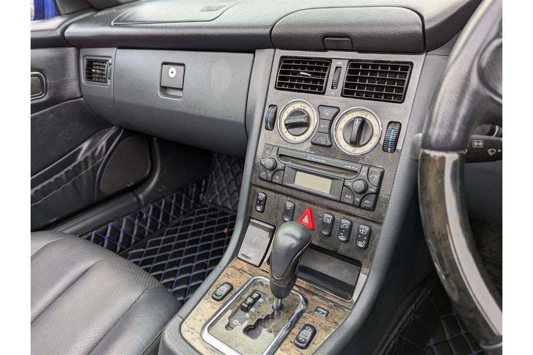 2004 MERCEDES SLK 230 KOMPRESSOR AUTO - Image 22 of 30