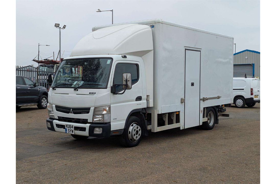 2015 MITSUBISHI FUSO CANTER 7C18 38 AUTO - Image 1 of 26