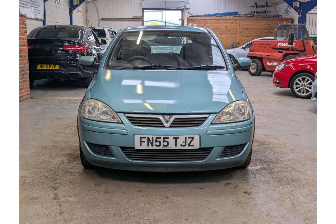 2005 VAUXHALL CORSA DESIGN 16V AUTO - Image 27 of 27