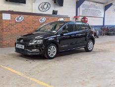 2016 VOLKSWAGEN POLO SE