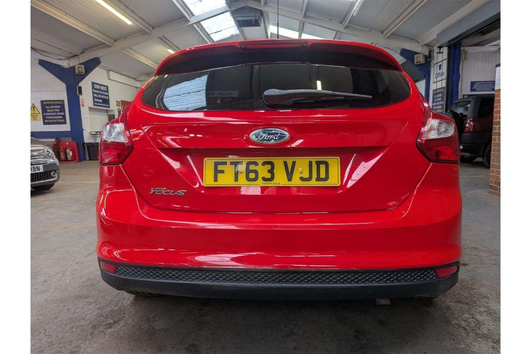 2014 FORD FOCUS ZETEC 125 AUTO - Image 5 of 27