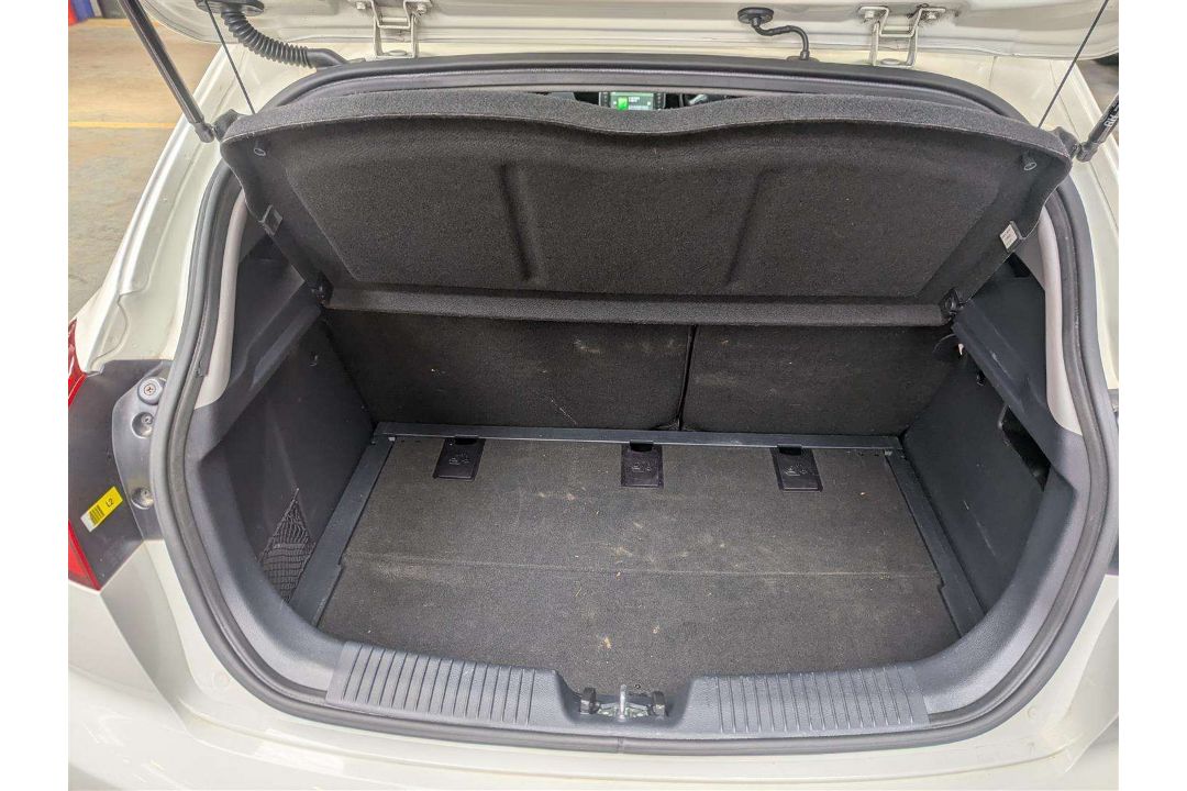 2015 KIA RIO 3 ISG - Image 10 of 24