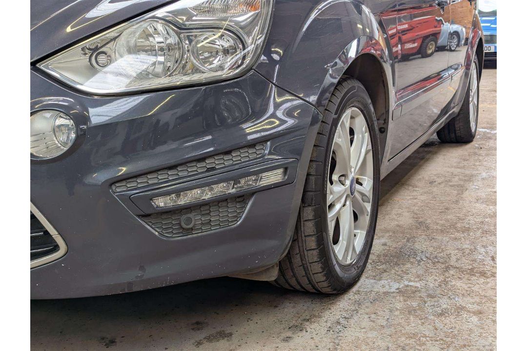 2011 FORD S-MAX TITANIUM TDCI AUTO - Image 13 of 28