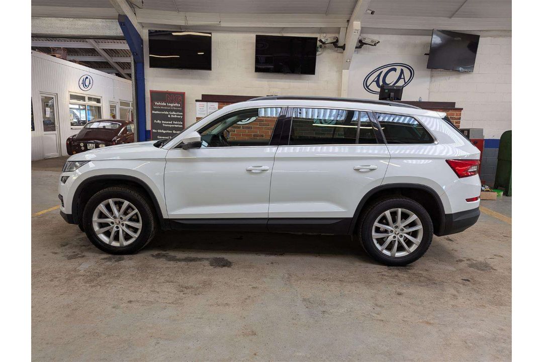 2017 SKODA KODIAQ SE L TDI SCR 4X4 S - Image 2 of 29