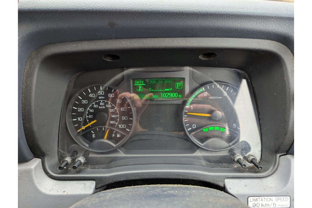 2015 MITSUBISHI FUSO CANTER 7C18 38 AUTO - Image 25 of 26