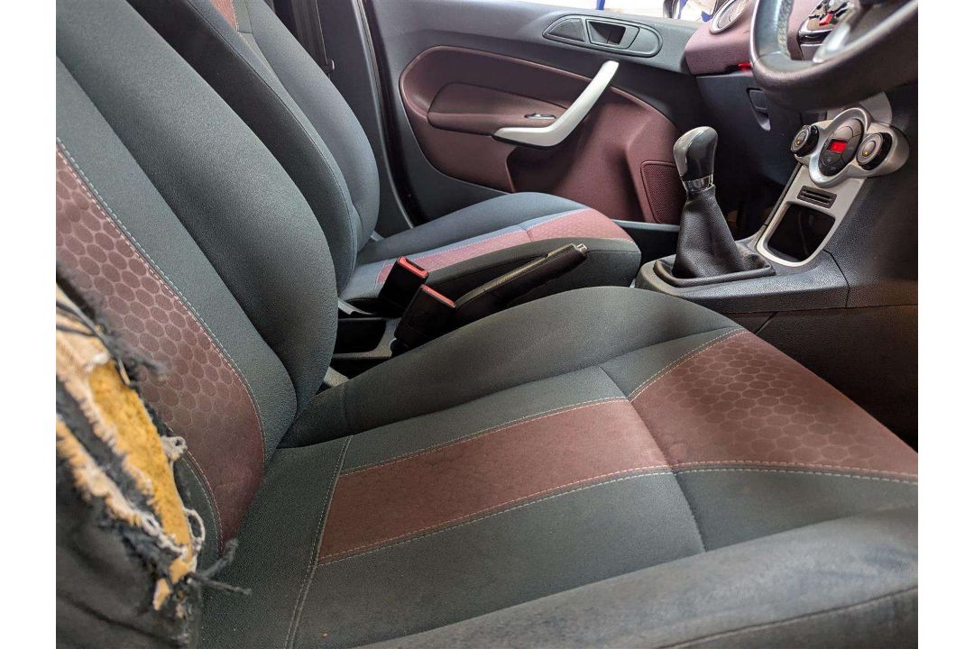2010 FORD FIESTA TITANIUM TDCI 70 - Image 22 of 28