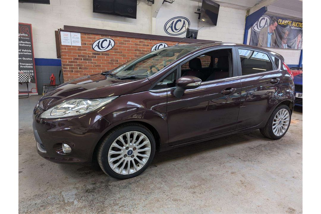 2010 FORD FIESTA TITANIUM TDCI 70 - Image 11 of 28