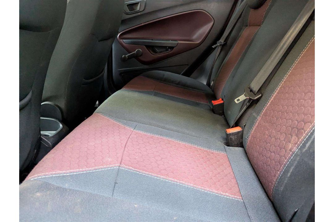 2010 FORD FIESTA TITANIUM TDCI 70 - Image 20 of 28