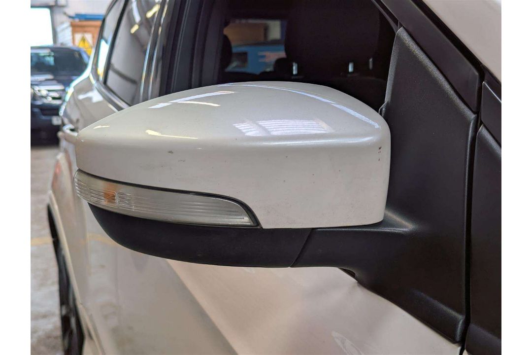2018 FORD KUGA ST-LINE X 4X4 AUTO - Image 14 of 28