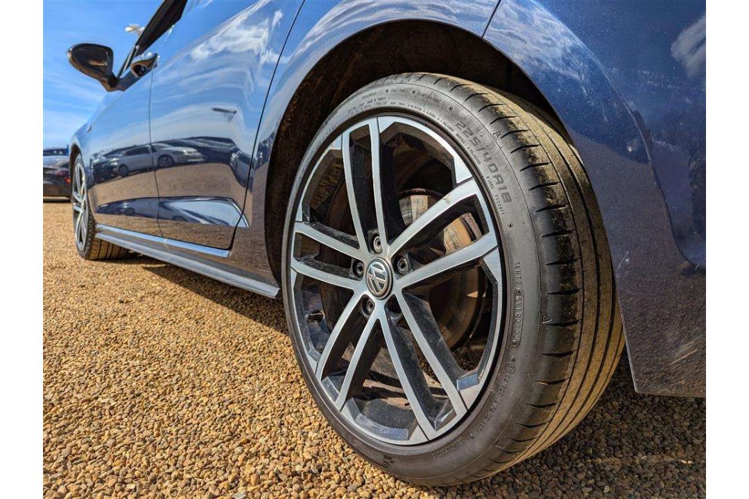 2013 VOLKSWAGEN GOLF GTD - Image 9 of 25