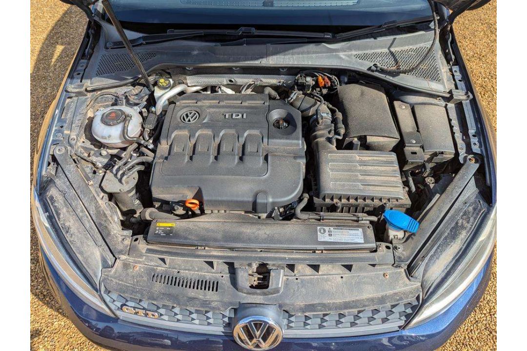 2013 VOLKSWAGEN GOLF GTD - Image 21 of 25