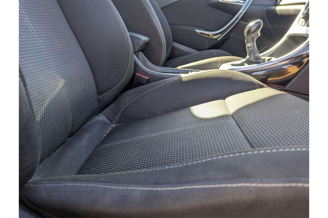 2010 VAUXHALL ASTRA SRI CDTI 157 - Image 20 of 28