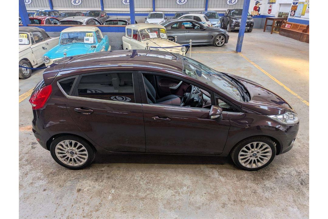 2010 FORD FIESTA TITANIUM TDCI 70 - Image 25 of 28