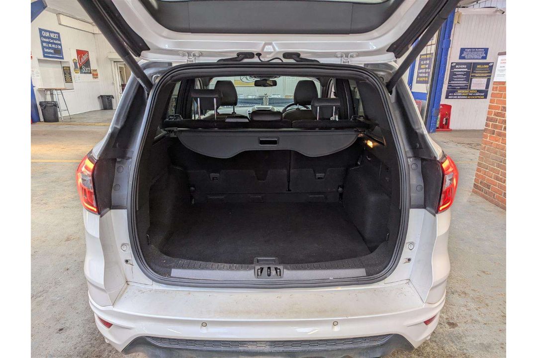2018 FORD KUGA ST-LINE X 4X4 AUTO - Image 9 of 28