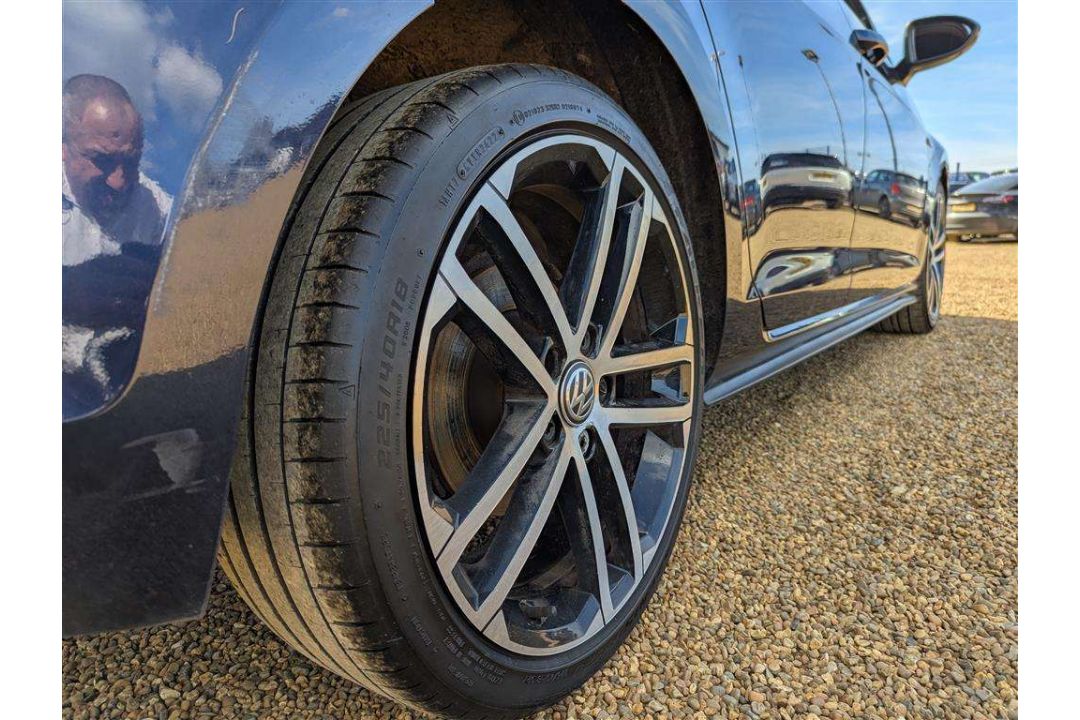 2013 VOLKSWAGEN GOLF GTD - Image 19 of 25