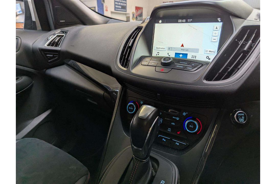 2018 FORD KUGA ST-LINE X 4X4 AUTO - Image 25 of 28