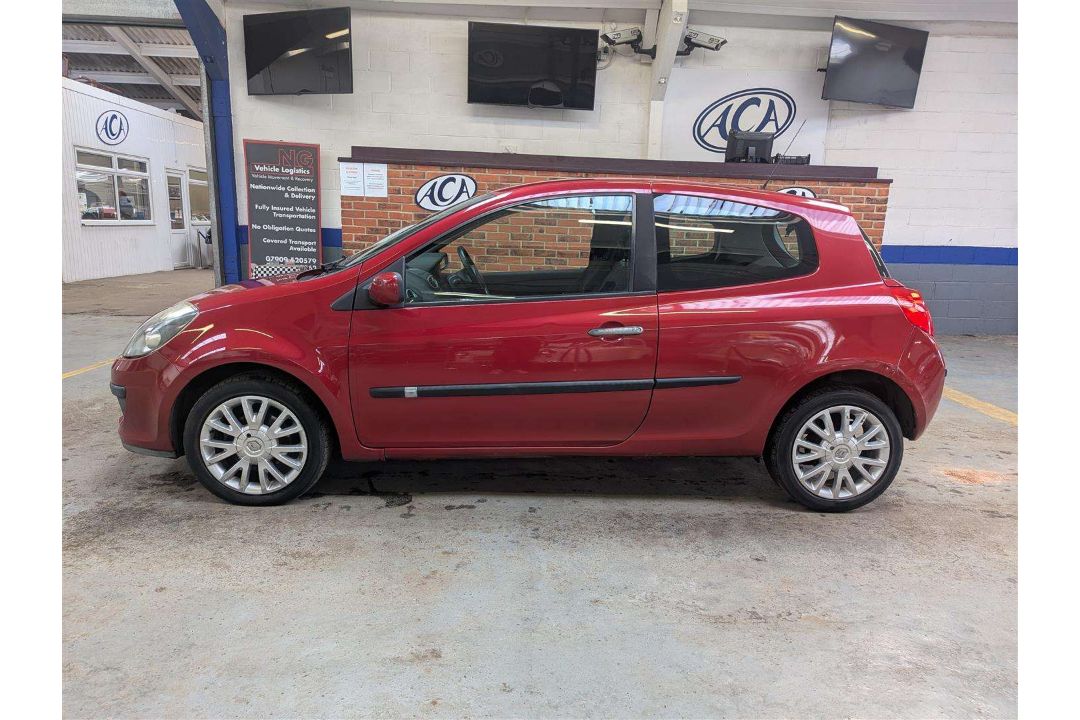 2009 RENAULT CLIO DYNAMIQUE 16V - Image 2 of 26