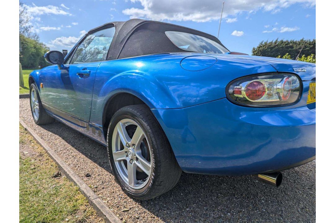 2006 MAZDA MX-5 - Image 10 of 28