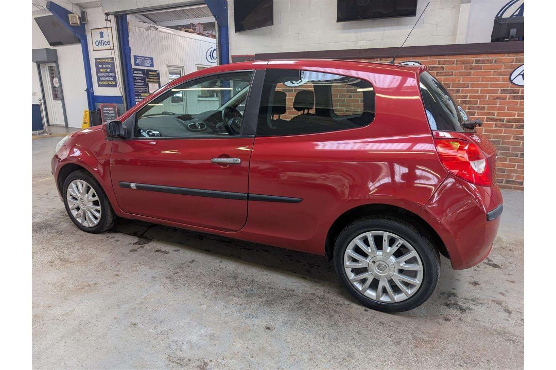 2009 RENAULT CLIO DYNAMIQUE 16V - Image 6 of 26