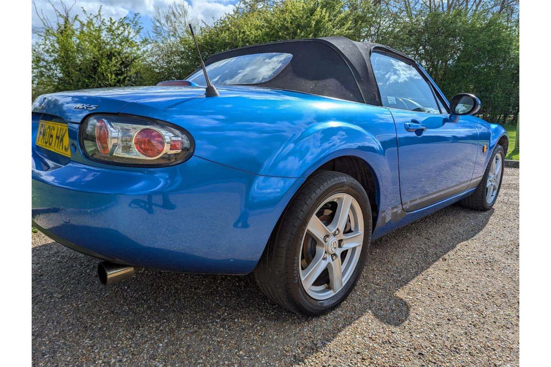 2006 MAZDA MX-5 - Image 14 of 28