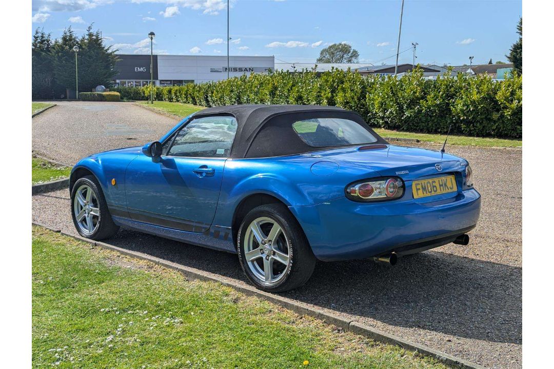 2006 MAZDA MX-5 - Image 3 of 28