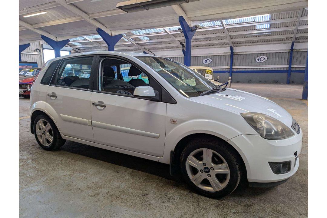 2008 FORD FIESTA ZETEC **SOLD - Image 8 of 29