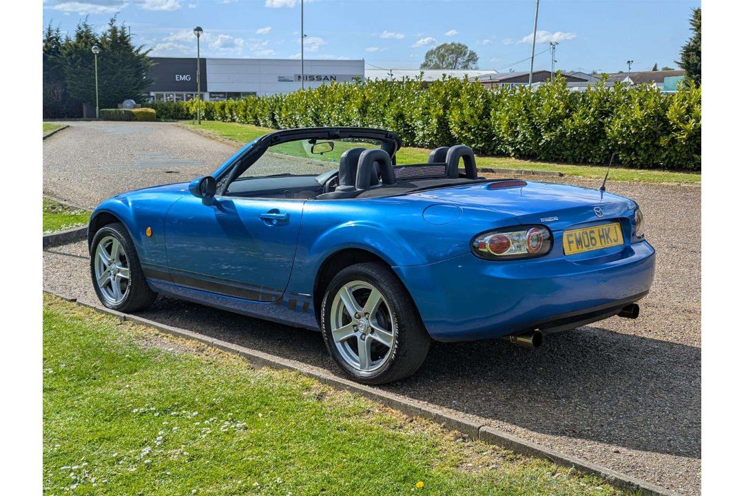 2006 MAZDA MX-5 - Image 16 of 28