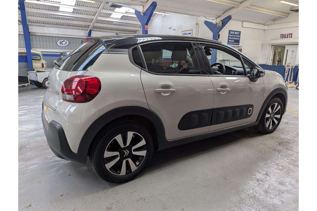 2017 CITROEN C3 FLAIR PURETECH - Image 6 of 30