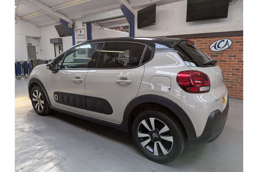 2017 CITROEN C3 FLAIR PURETECH - Image 4 of 30