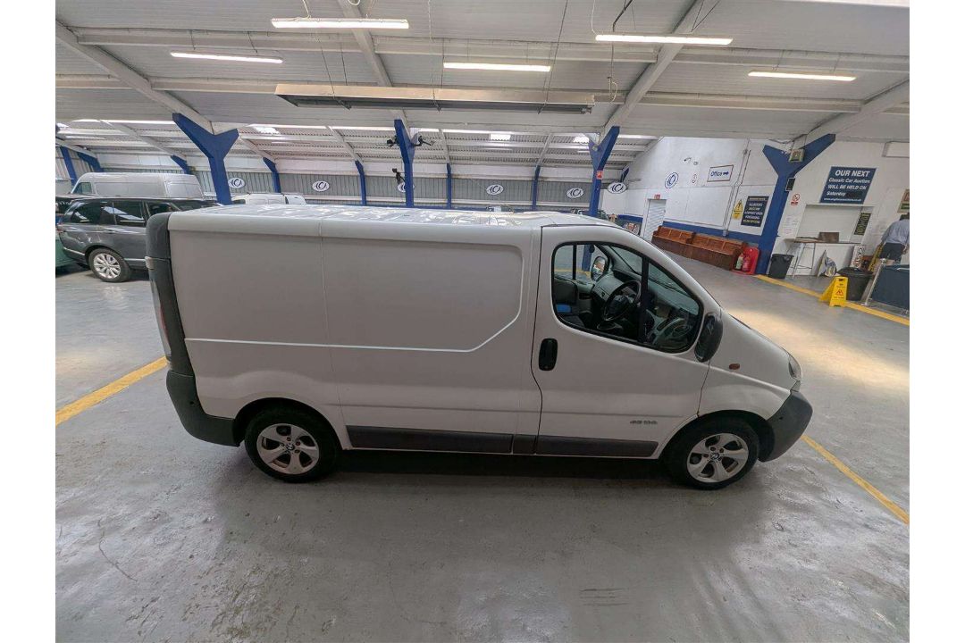 2006 RENAULT TRAFIC SL27 DCI 100 SWB - Image 28 of 29
