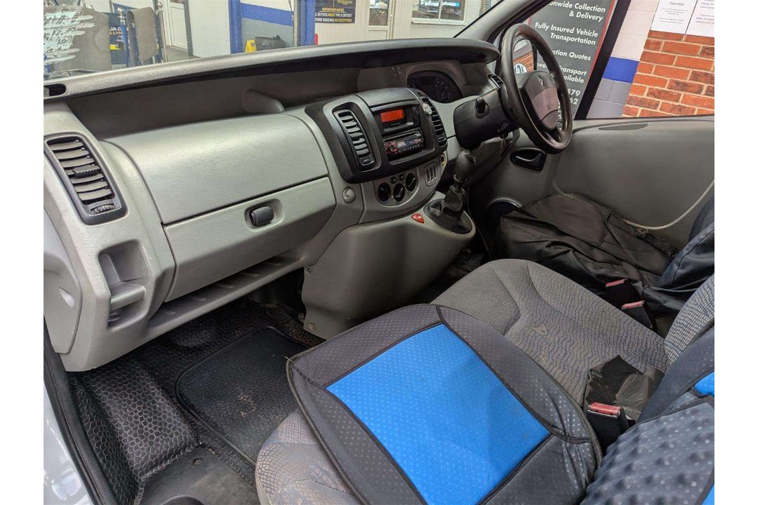 2006 RENAULT TRAFIC SL27 DCI 100 SWB - Image 20 of 29