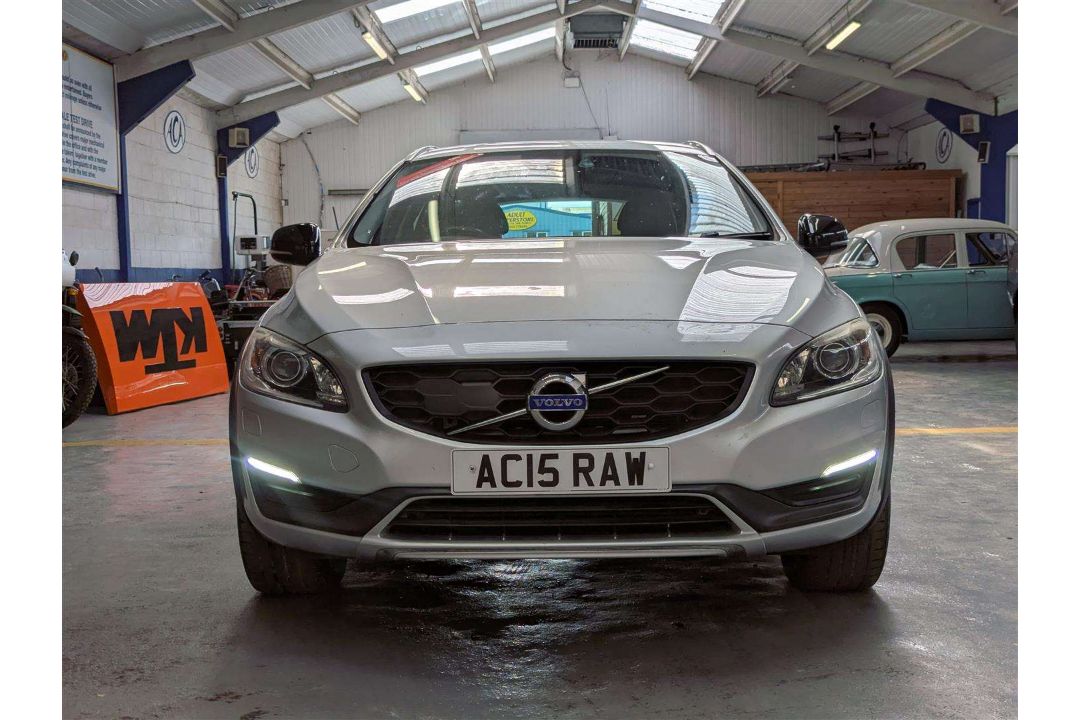2015 VOLVO V60 CROSS COUNTRY LUX NAV - Image 26 of 26