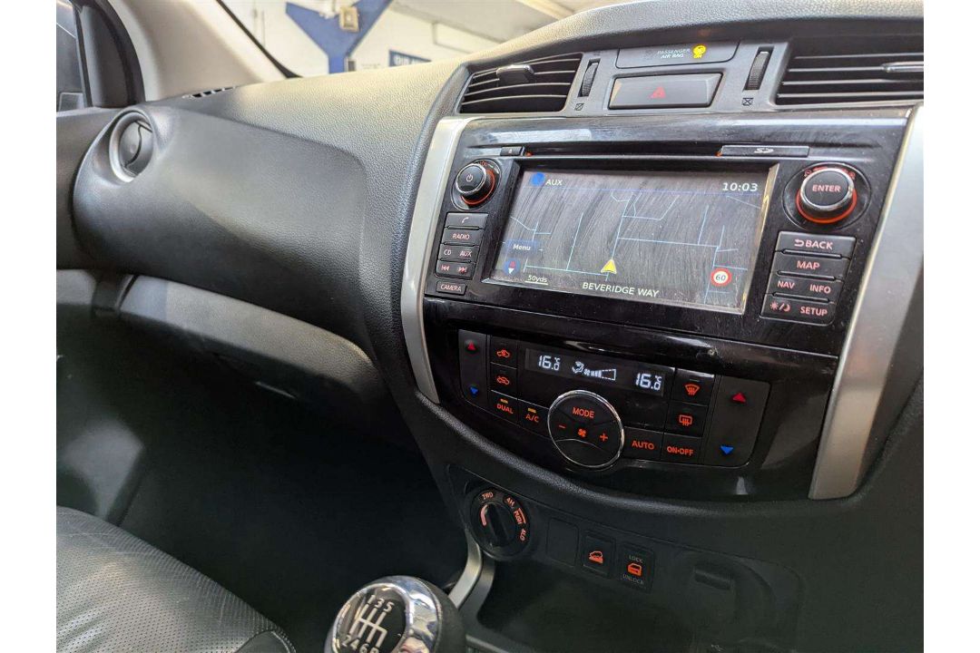 2018 NISSAN NAVARA TEKNA DCI - Image 24 of 27