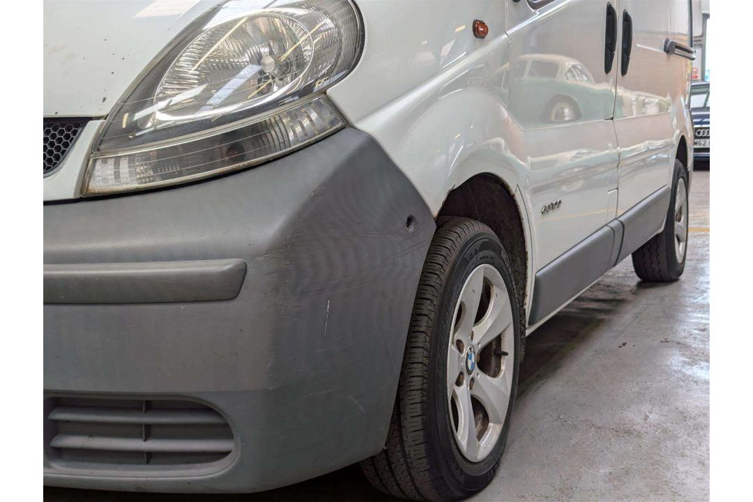 2006 RENAULT TRAFIC SL27 DCI 100 SWB - Image 8 of 29