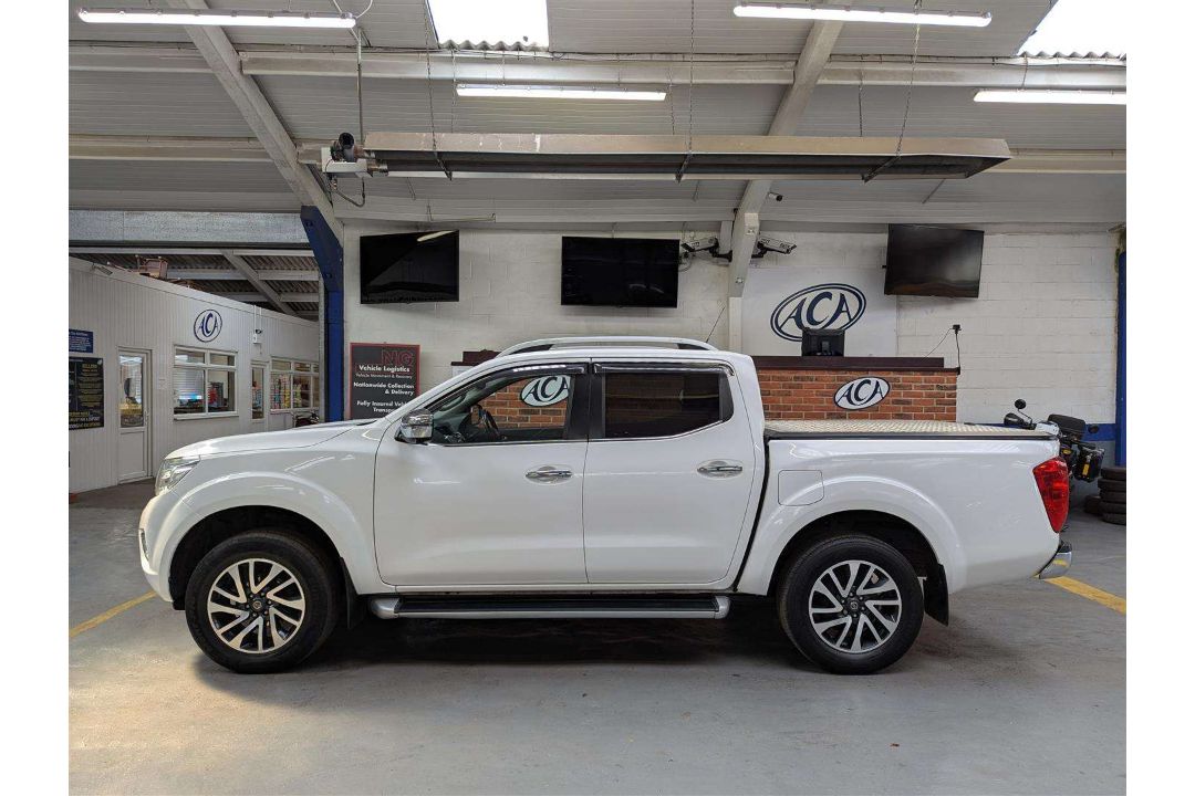 2018 NISSAN NAVARA TEKNA DCI - Image 2 of 27