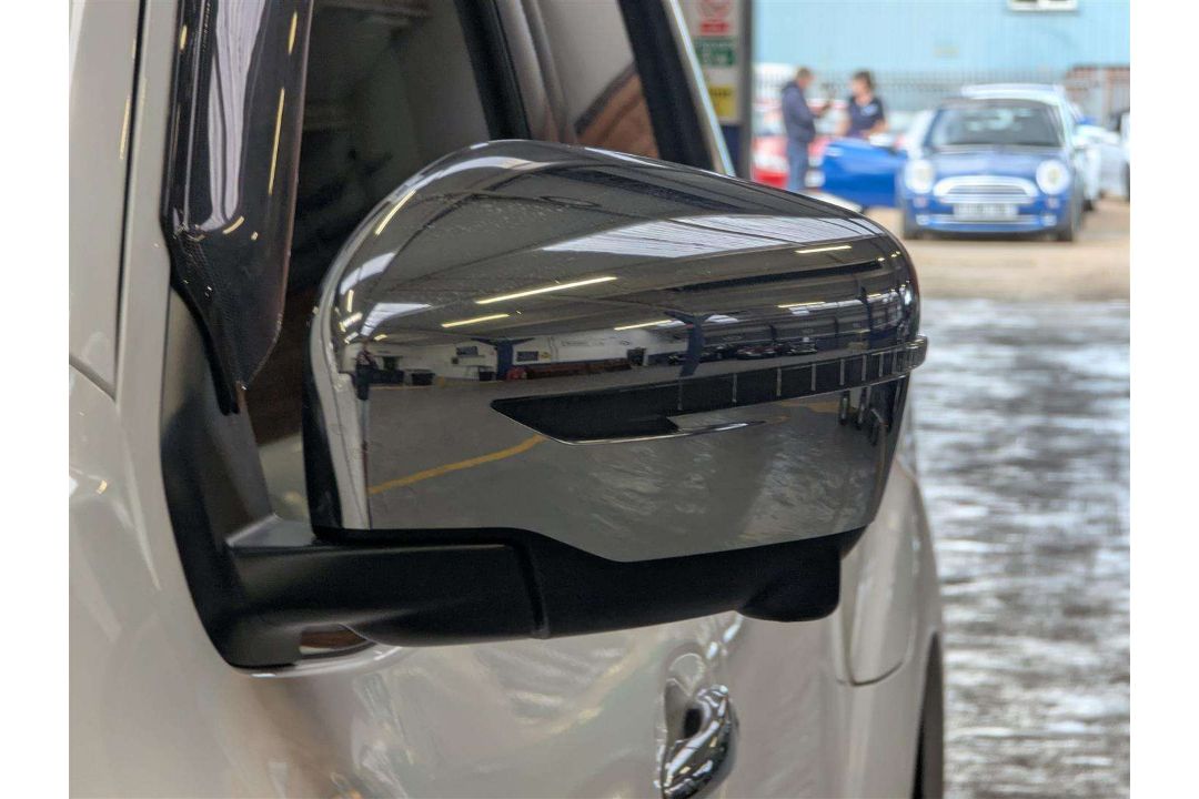2018 NISSAN NAVARA TEKNA DCI - Image 20 of 27