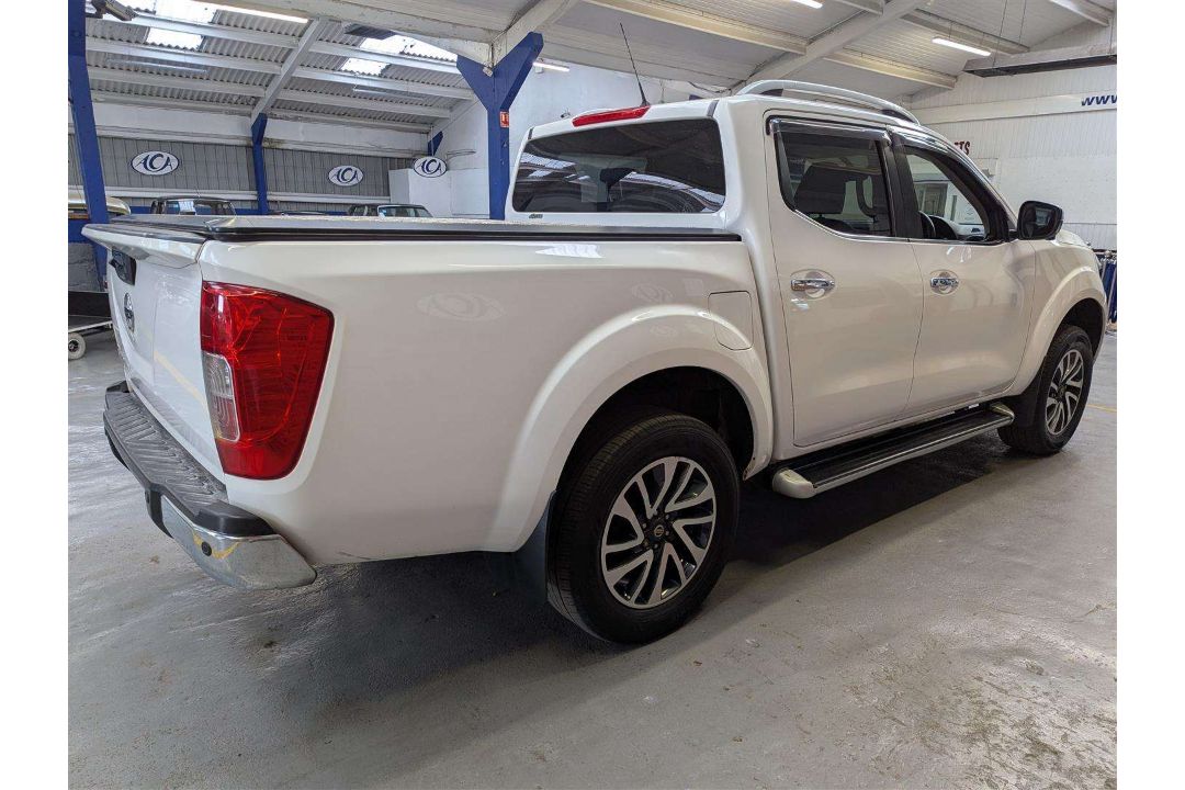 2018 NISSAN NAVARA TEKNA DCI - Image 5 of 27